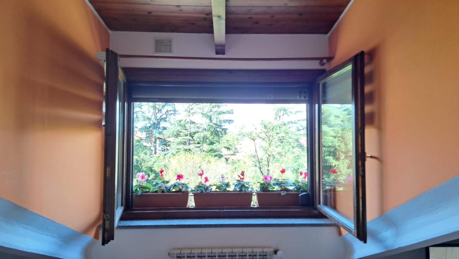 Casa Paola - Stazione 400 Mt - Free Wifi Διαμέρισμα Arcore Εξωτερικό φωτογραφία