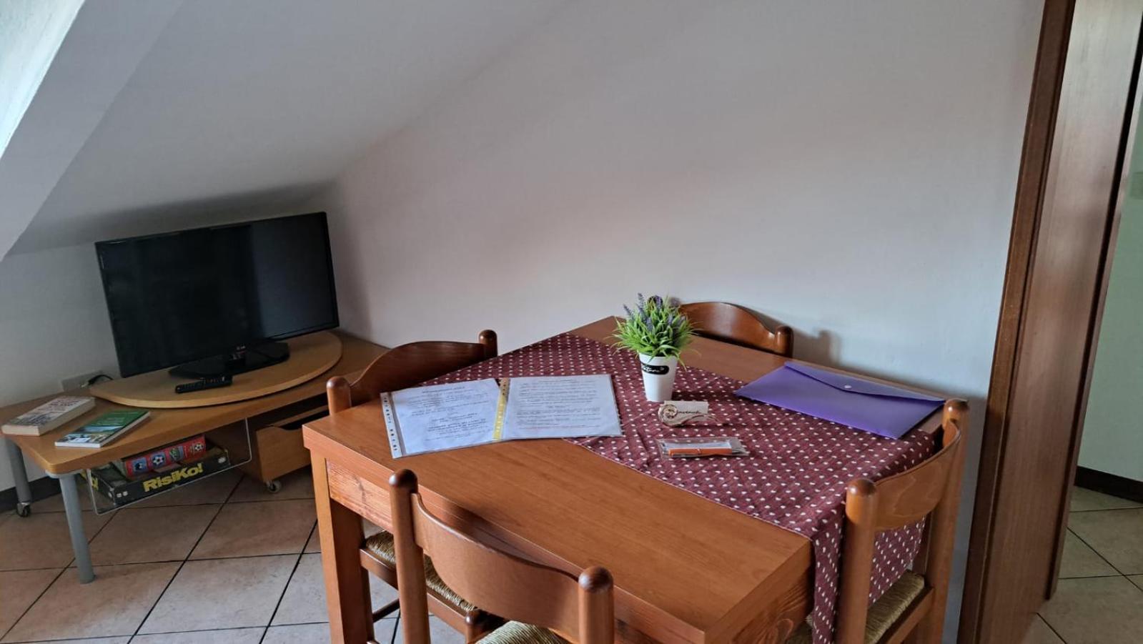 Casa Paola - Stazione 400 Mt - Free Wifi Διαμέρισμα Arcore Εξωτερικό φωτογραφία